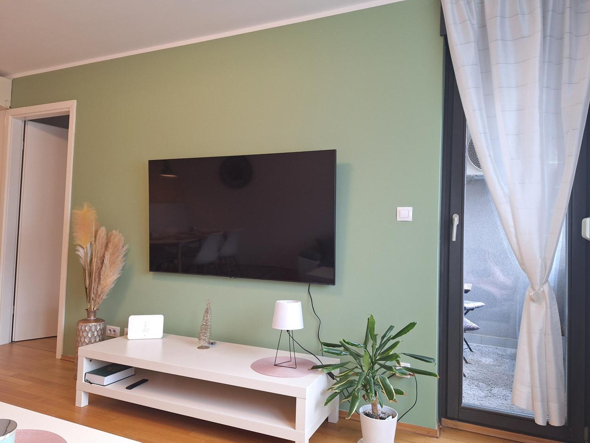 Apartment Lory, Zagreb, Downtown, With Own Parking In The Garage *