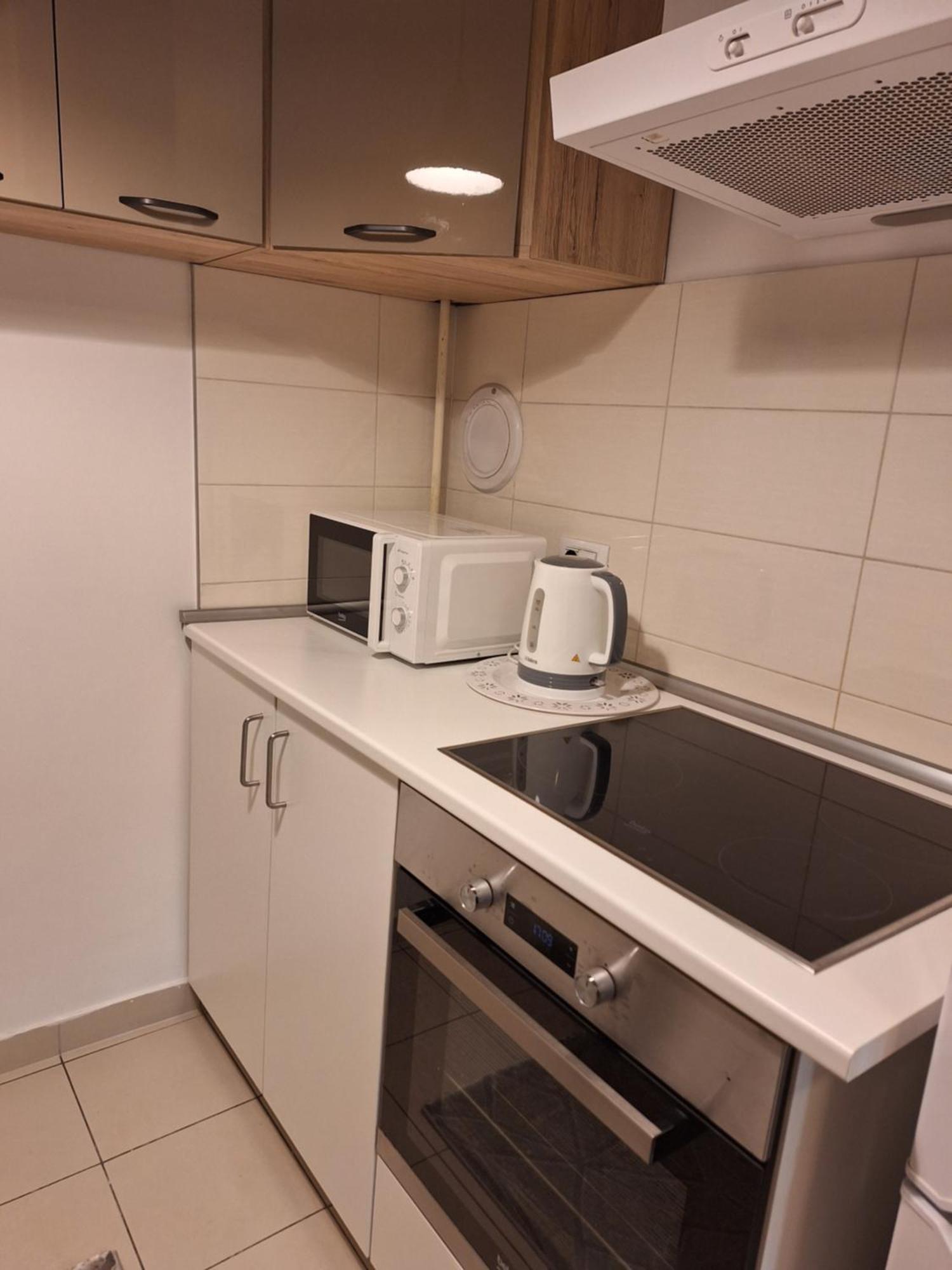 Lory, Zagreb, Downtown, With Own Parking In The Garage *